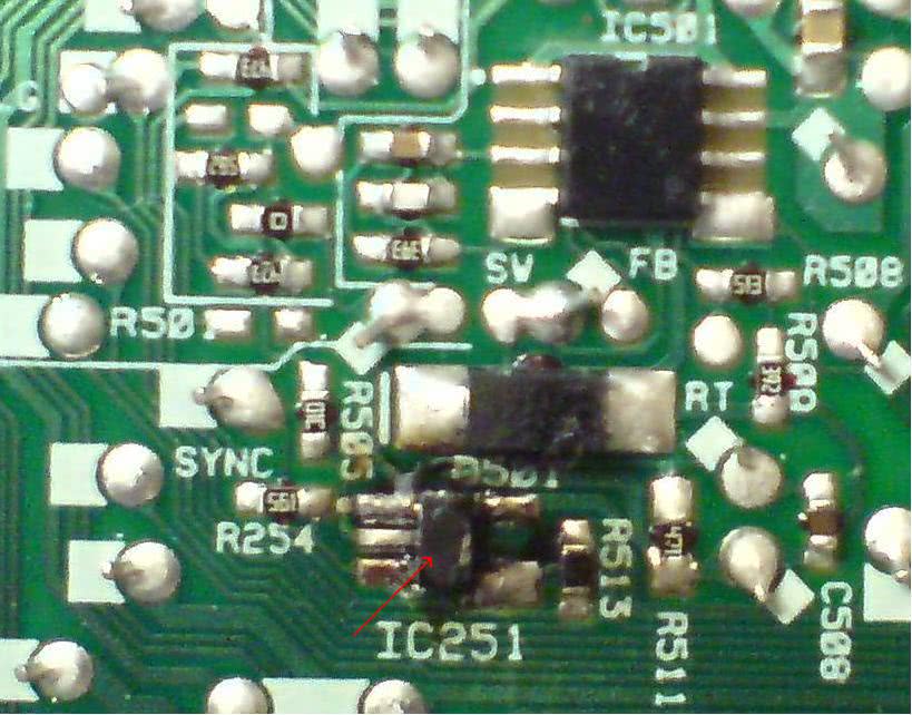 Ic микросхема. Перегоревшая микросхема. Микросхема ic. Сгорела микросхема на плате автомагнитолы. H53 микросхема Pioneer.